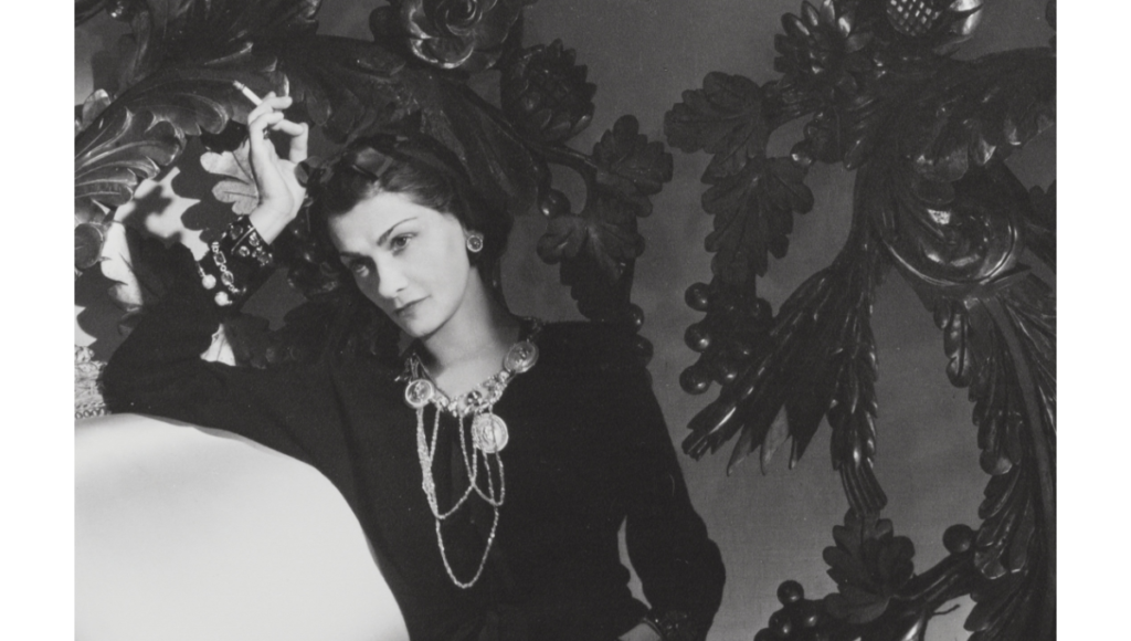 snigmord gør dig irriteret dok Vintage Chanel Necklaces for Sale at Auction – Coco Chanel Estate Jewelry
