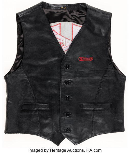 5.      Vintage Killer Instinct Black Leather Medium Vest - SNES (1995).